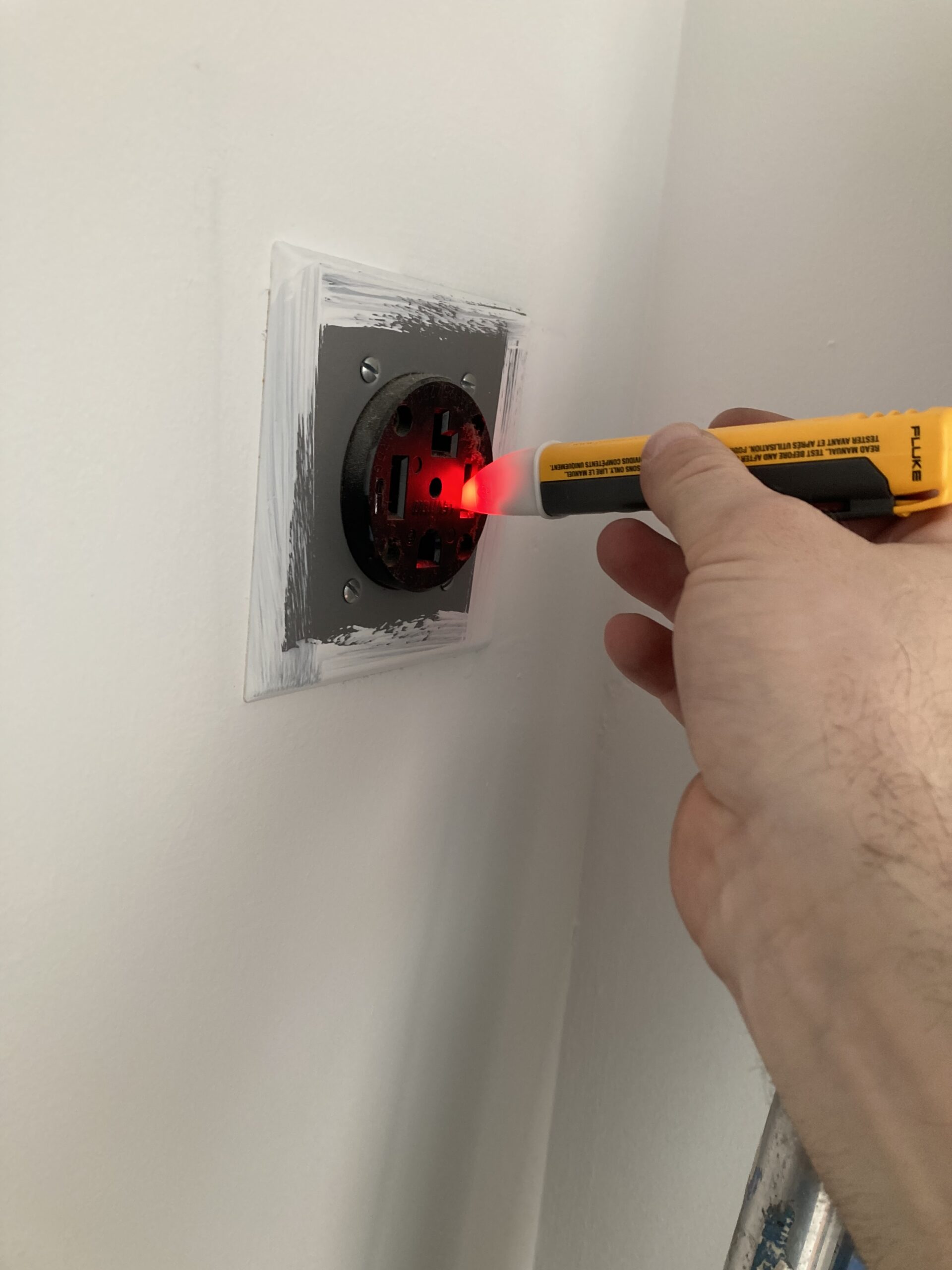 GFCI outlet safety test